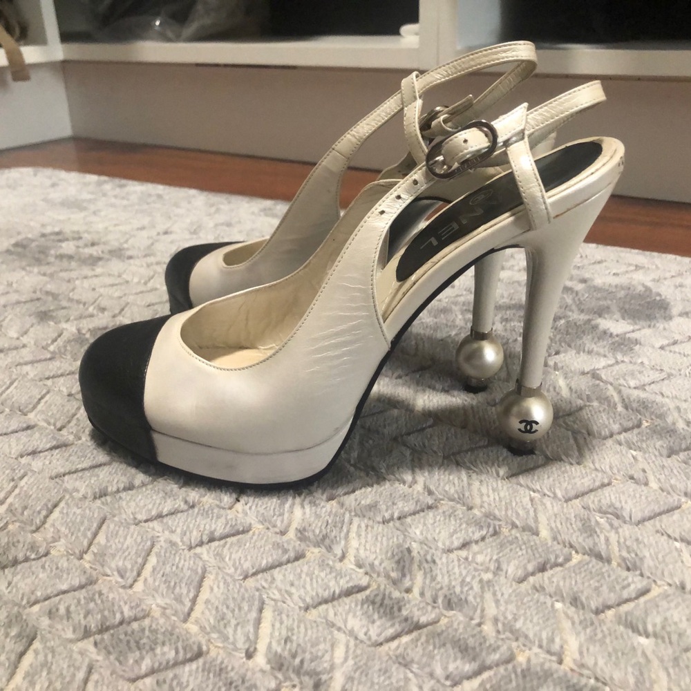 COPY - Chanel Shoes Two Tone Pump Slingback Faux Pearls Sz38